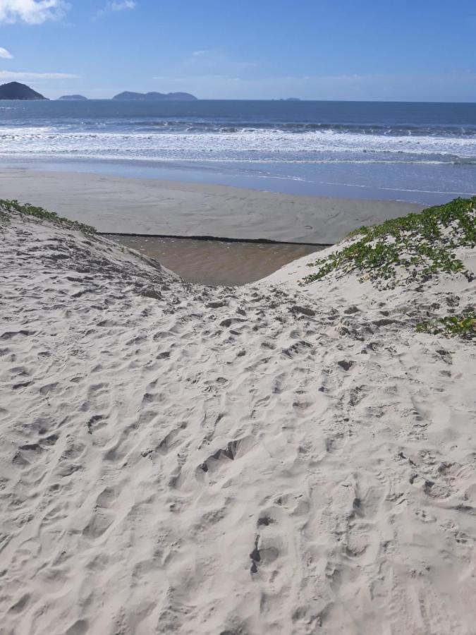 Apt 2Qts Na Praia Da Pinheira 20 Min Da Guarda Do Embau Пальоса Экстерьер фото